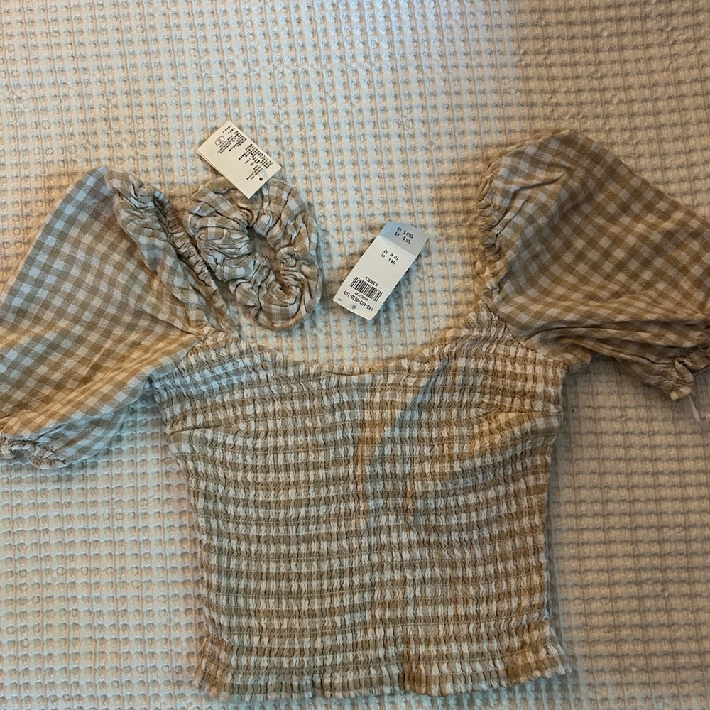 Abercrombie and Fitch Gingham Puff Sleeve Top with Scrunchie - Tan